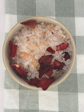 Rose & Daisy Bath Salts 500g
